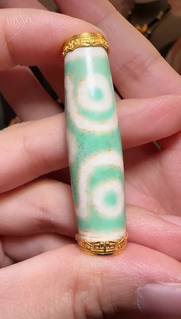 【闪购商品】玛瑙吊坠18K金镶嵌吊坠