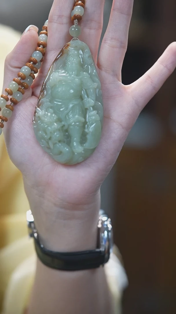 颈饰未镶嵌和田玉关公