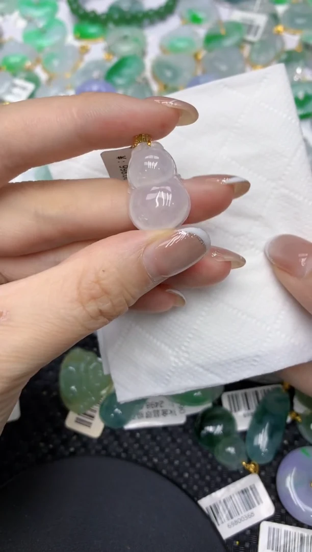 颈饰18K金镶嵌翡翠11111111