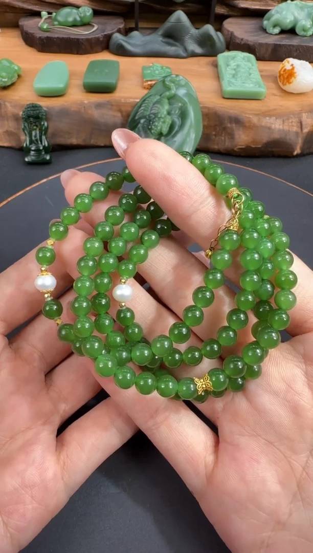 颈饰未镶嵌和田玉1