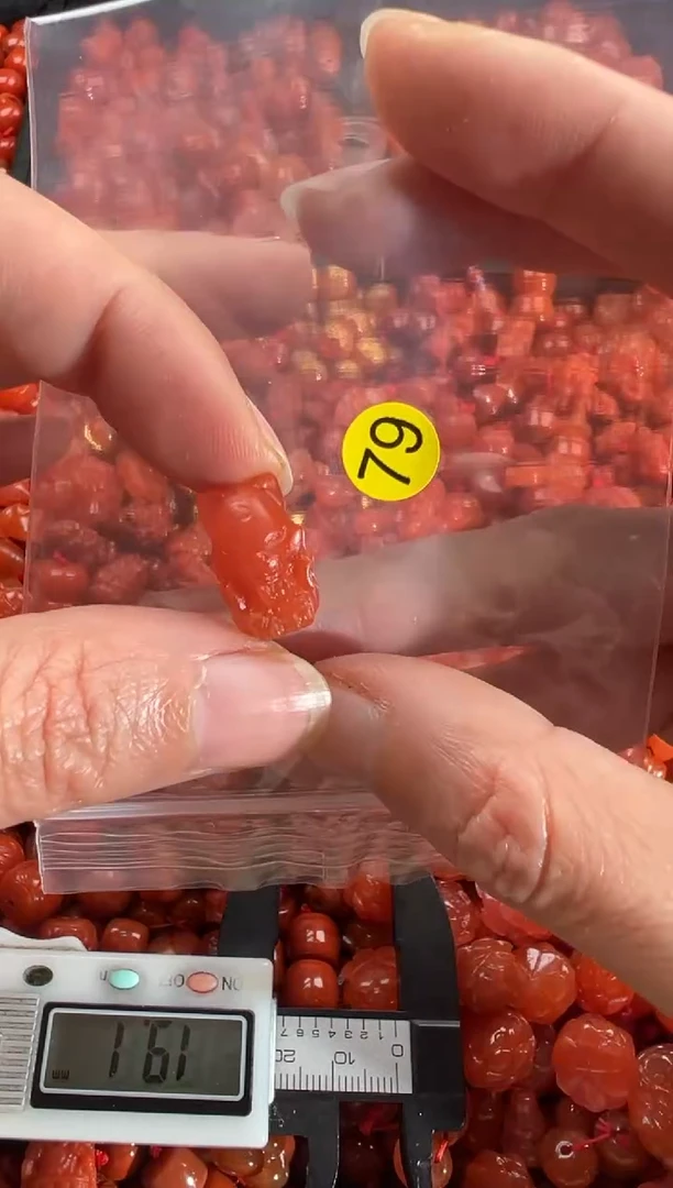 【闪购商品】南红玛瑙颈饰未镶嵌1