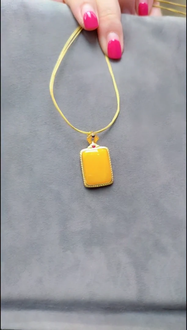 银S925镀金镶嵌颈饰蜜蜡﹣B376蜜蜡吊坠赠项圈