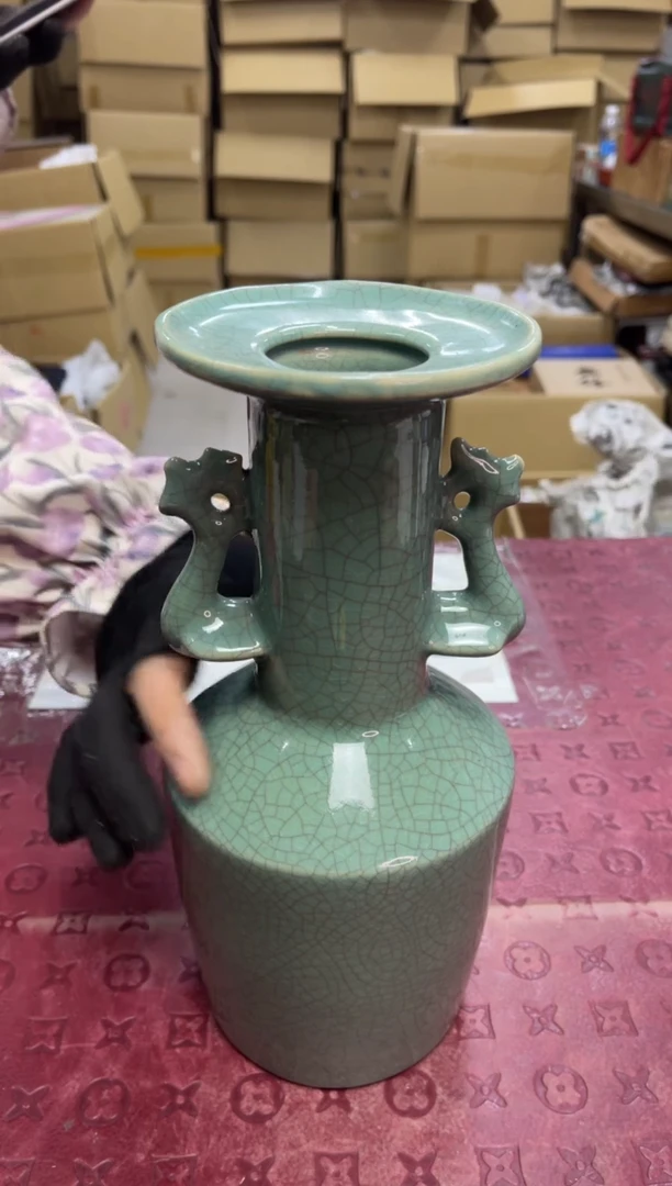 瓶默认微瑕，no退no换，介意勿拍