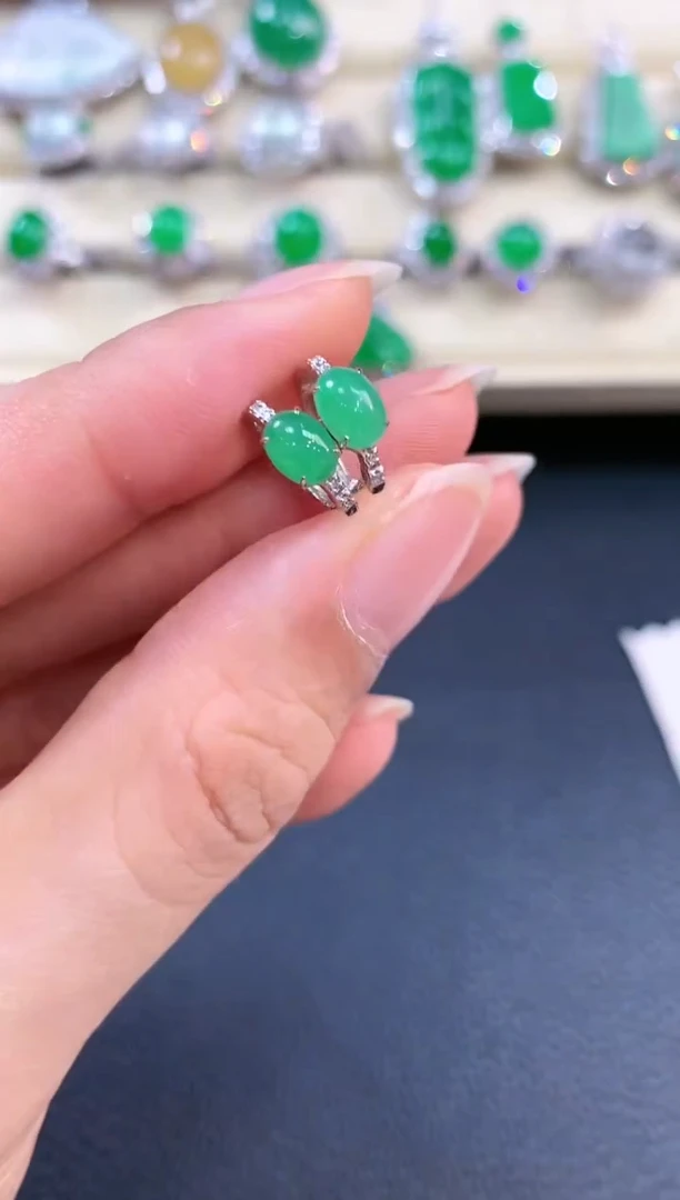 【闪购商品】翡翠耳饰18K金镶嵌b5多样性一件发货