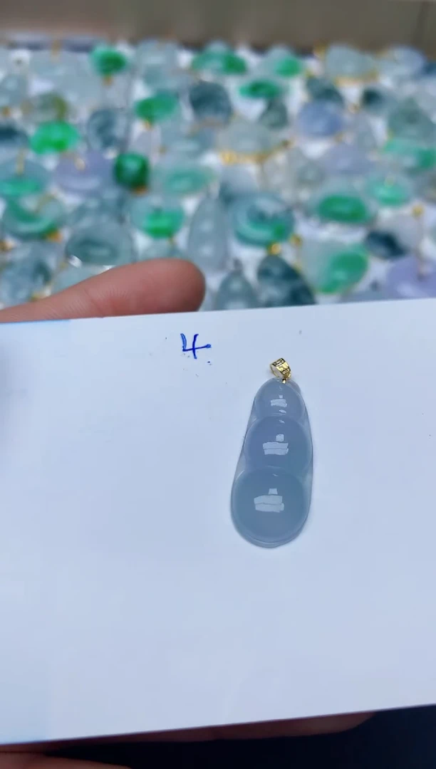 【闪购商品】翡翠颈饰18K金镶嵌天然翡翠A货