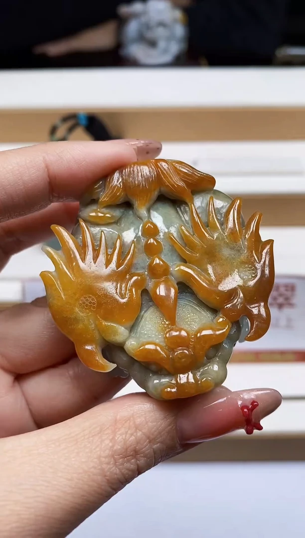 颈饰未镶嵌翡翠翡翠A货