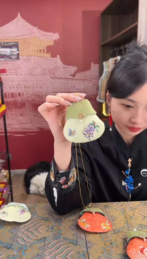 【闪购商品】织绣 苏绣非遗手工荷包