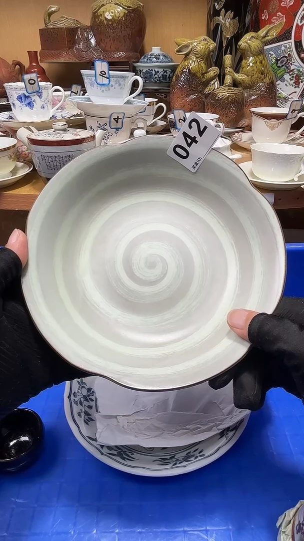 转****?中古货品默认微瑕