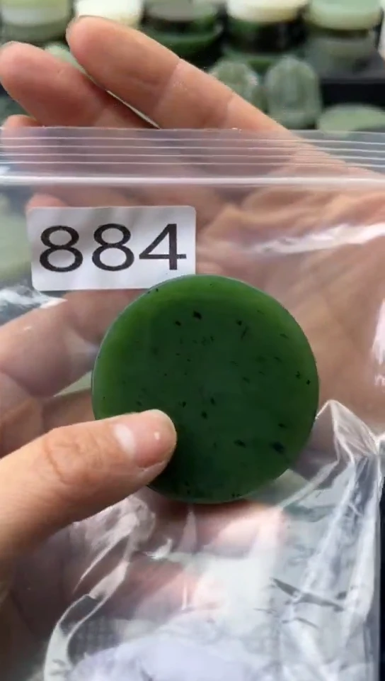 未镶嵌和田玉珠宝半成品镯芯