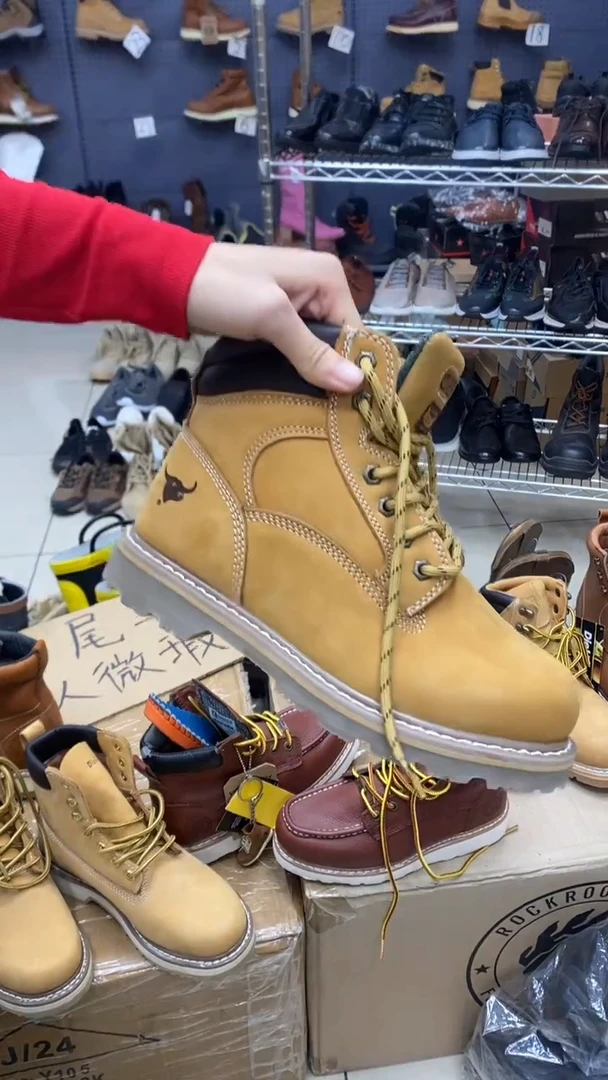 织物42码，牛头1 皮鞋码，牛皮工装靴 默认瑕疵 个别鞋面有胶印