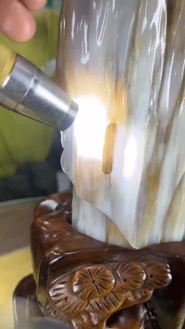 缅甸天然树化玉摆件