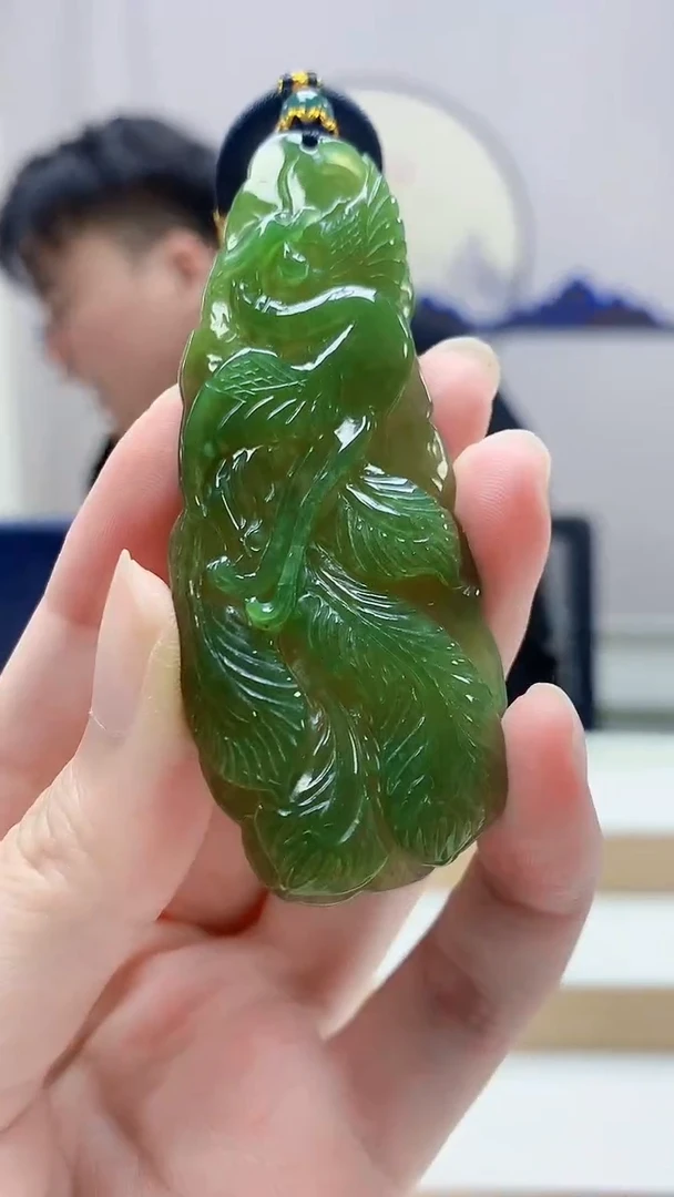 未镶嵌定制翡翠5060zm-毛货挂件29凤凰