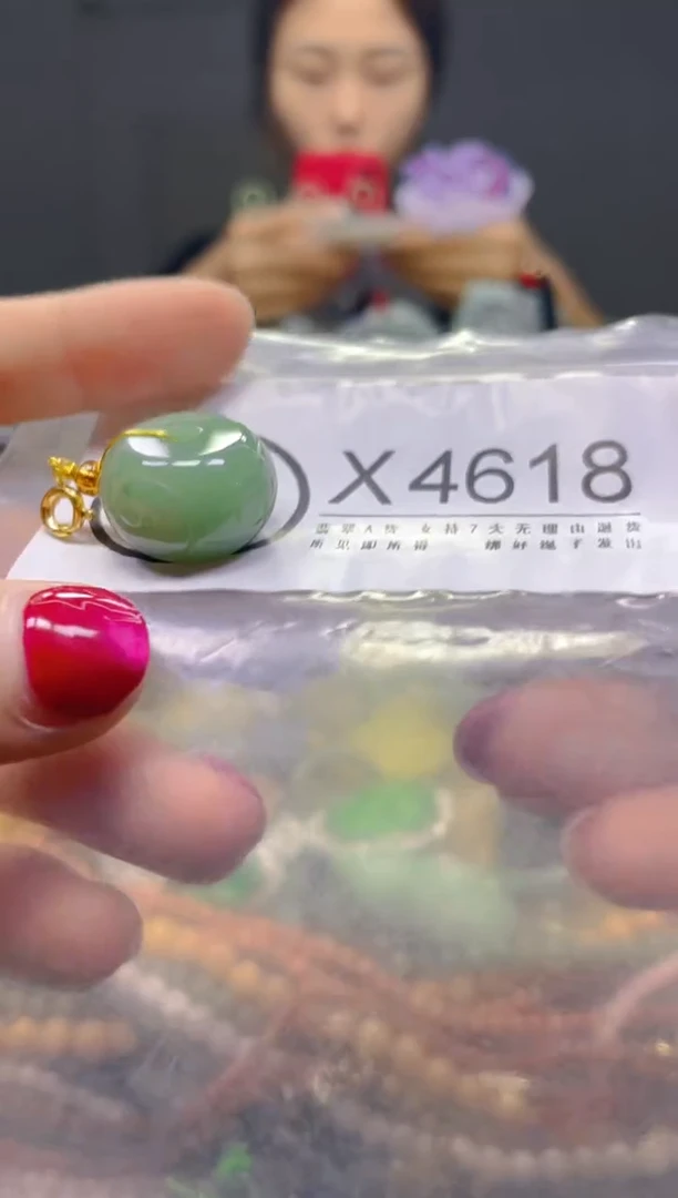 颈饰未镶嵌翡翠/X/翡翠A货，一件也是批发价