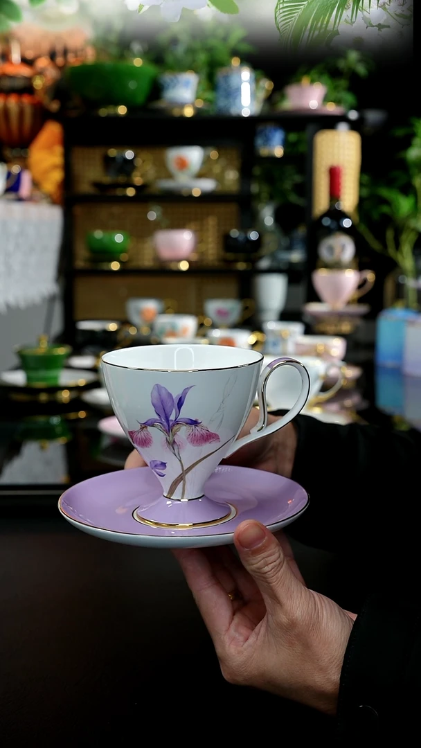 茶咖咖杯-----鸢尾花