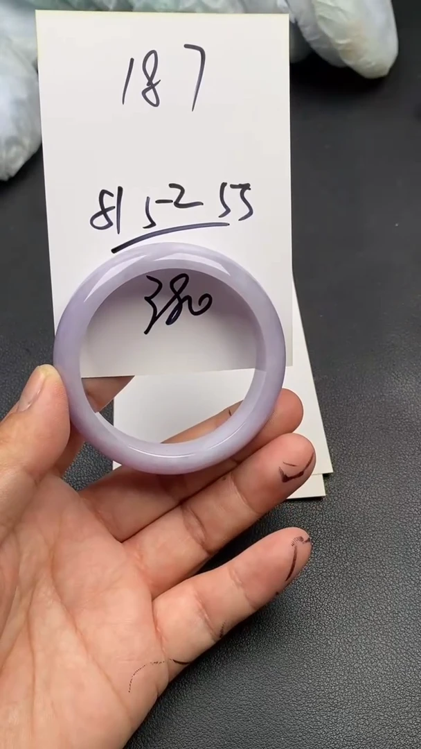 无非金属 时尚冰透美人镯187