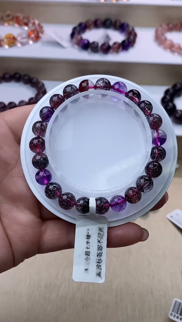 【闪购商品】水晶手链未镶嵌黑加仑超七8m+