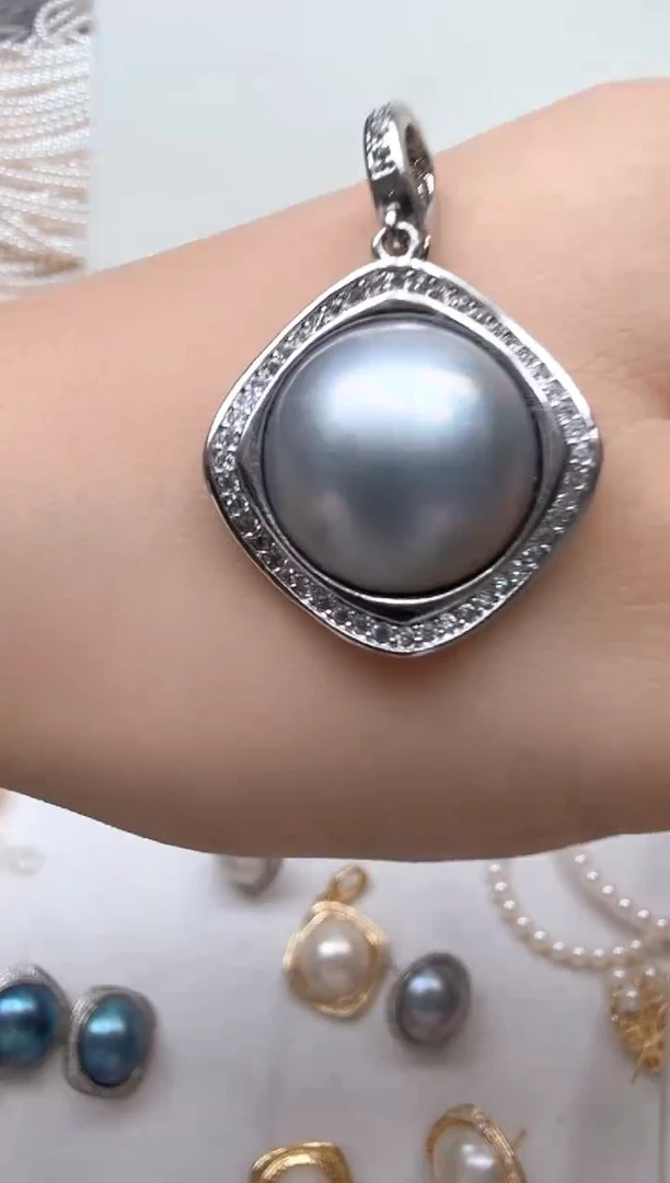 合金拼合珍珠（马贝珠）颈饰灰色四方