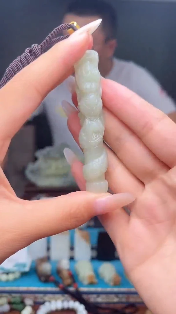 未镶嵌和田玉挂件1