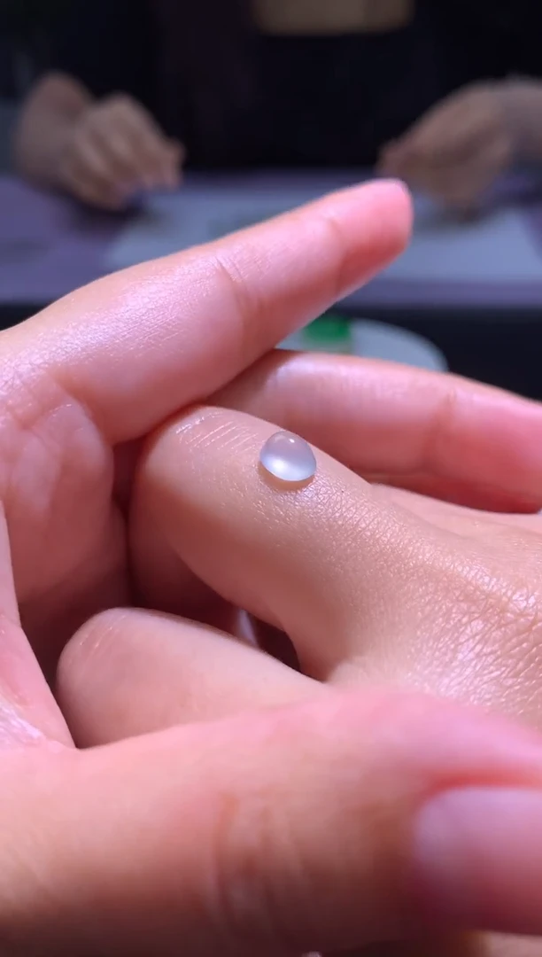 定制翡翠未镶嵌毛货