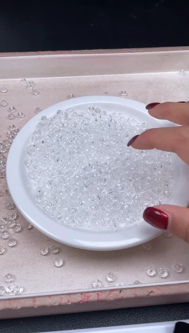 【闪购商品】水晶颈饰未镶嵌w900白水晶切面算盘6mm*40颗