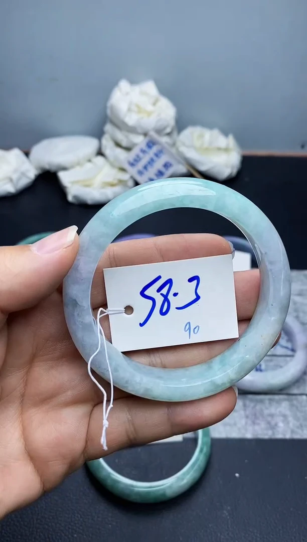 未镶嵌手镯翡翠90