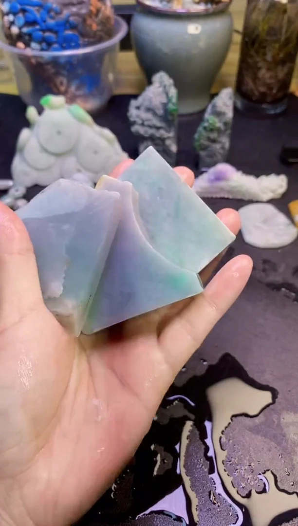 翡翠未镶嵌颈饰天然翡翠061