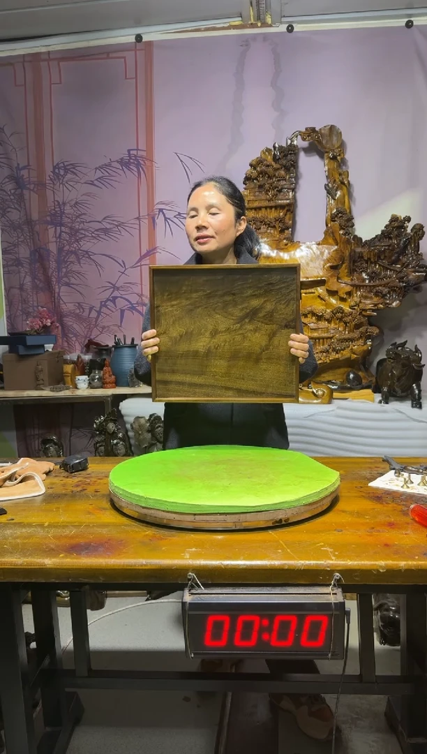 金丝楠0****9金丝楠木雕刻摆件