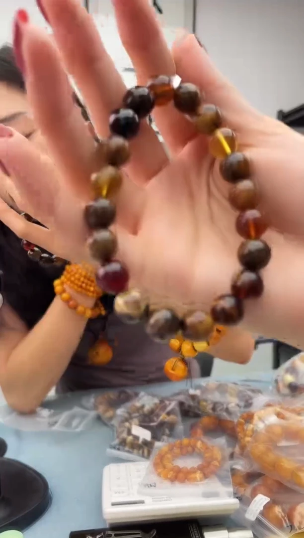 未镶嵌蜜蜡珠宝奇石假一罚十，0多样性发一件