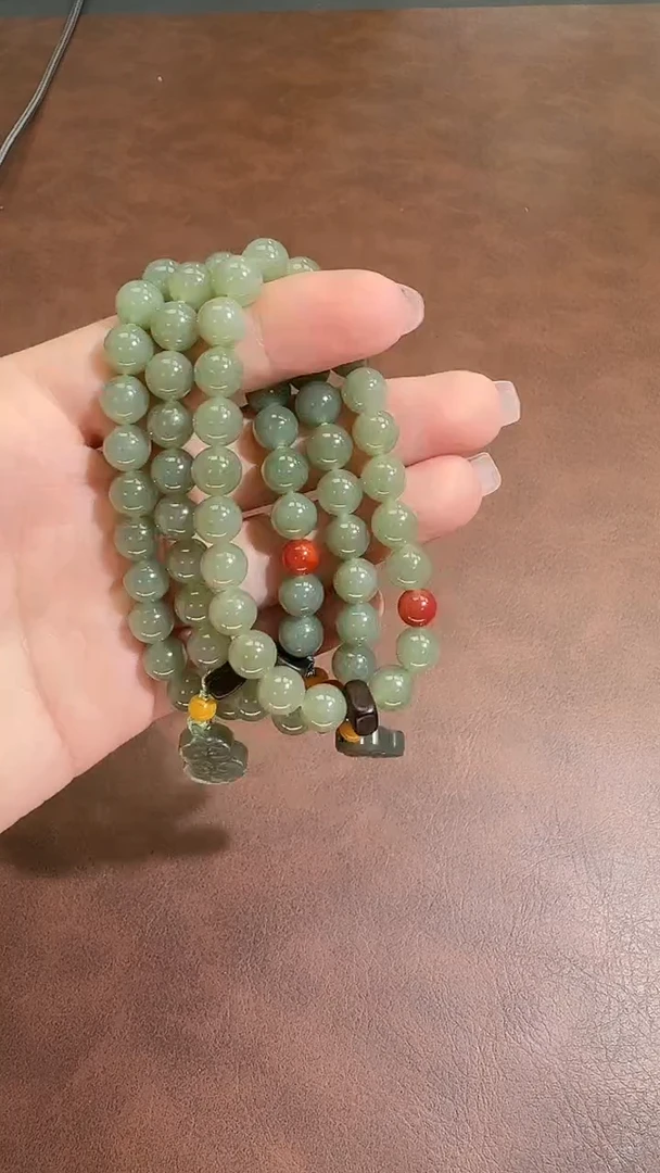 未镶嵌手链和田玉B6438 多样性发货其一