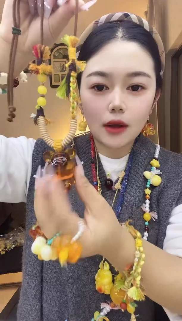 无合金熊北北时尚穿搭饰品