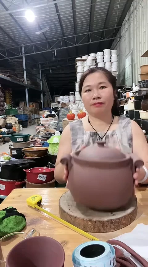 瑕疵色差3.0原陶大肚锅