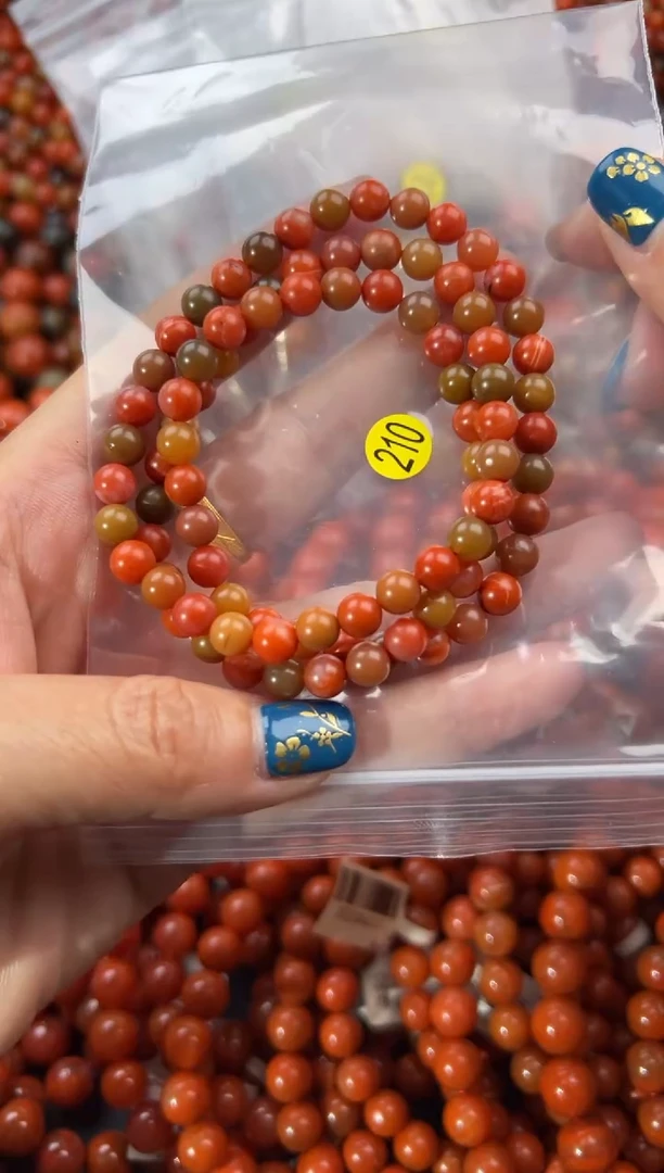 未镶嵌手串南红玛瑙6+