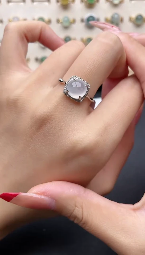 【闪购商品】翡翠戒指银S925镶嵌一物一证一礼盒