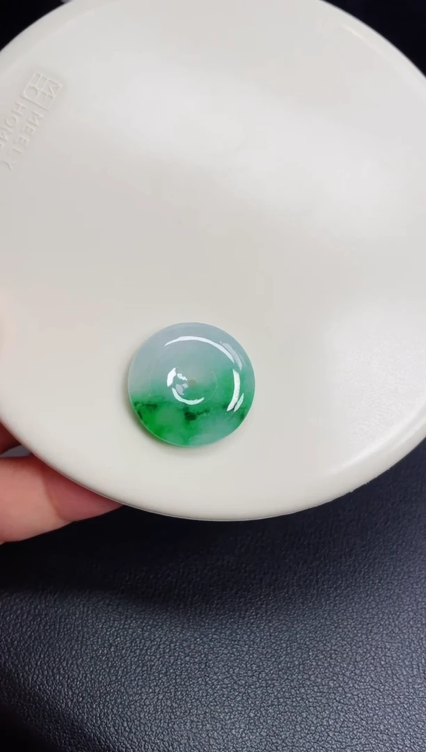 颈饰未镶嵌翡翠由*22.5   4.8mm