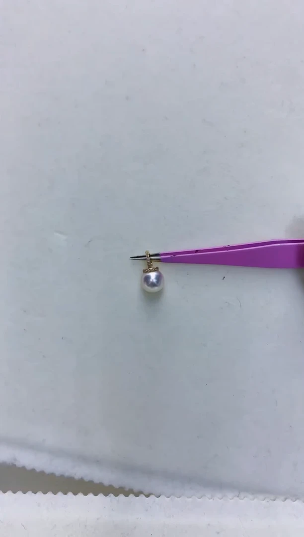 【闪购商品】海水珍珠饰品18K金镶嵌8-9奶嘴扣吊坠赠银链