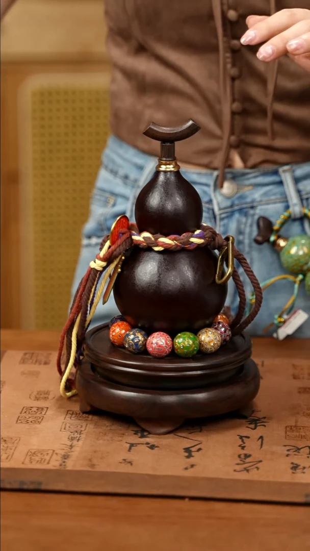 XF071腰扣款葫芦不包手串