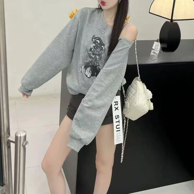 L衣长57    3001【机械呆萌狗】斜肩上衣