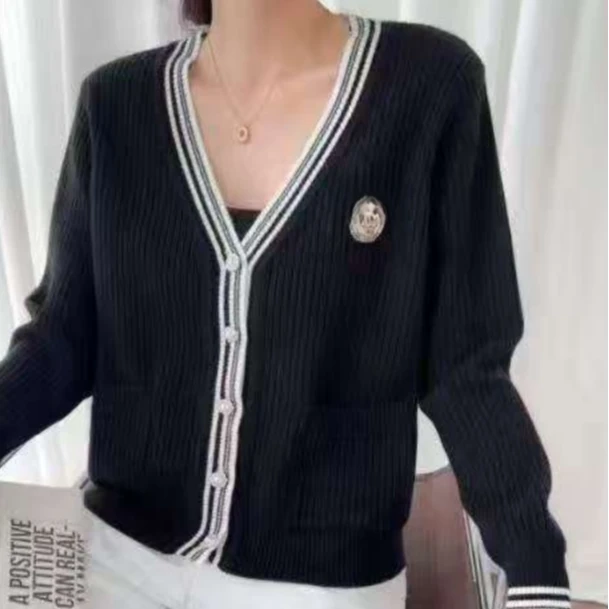 02501天美女装针织衫LZ(衣长55）