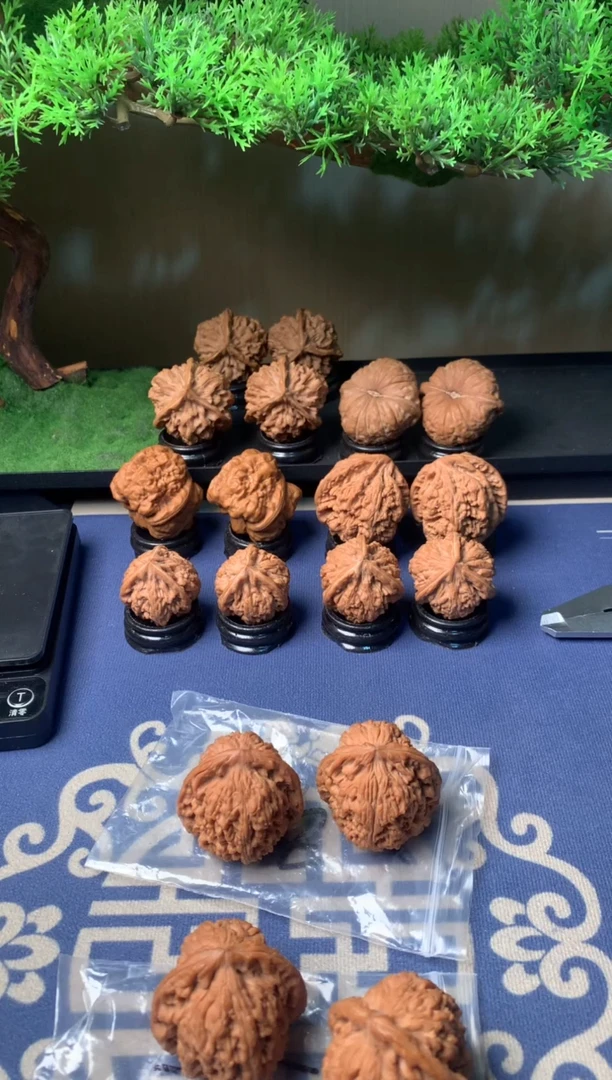 【闪购商品】文玩核桃吊坠42南疆石