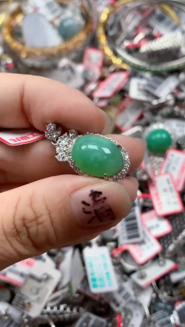 银S925镶嵌戒指翡翠天然A货缅甸翡翠