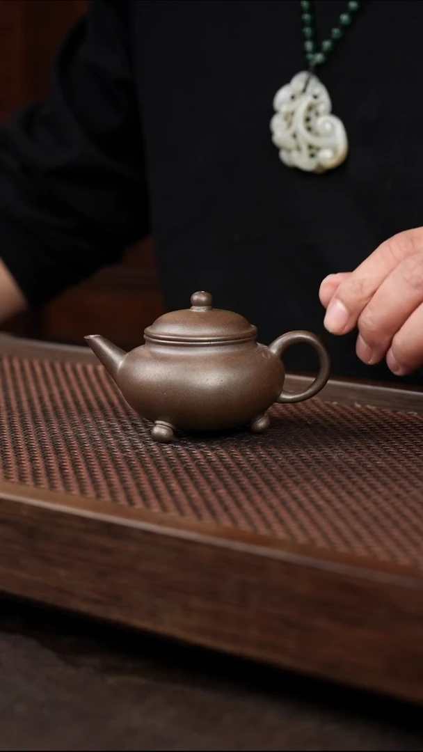 茶壶紫砂6-1三足水平