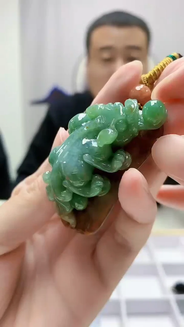 定制翡翠未镶嵌4898zm-毛货挂件129