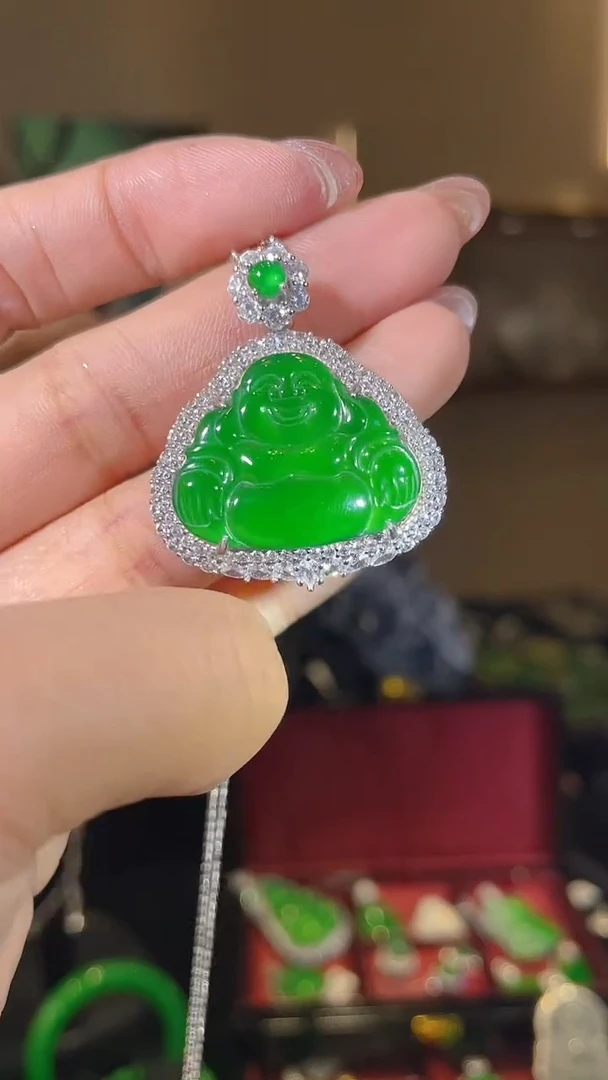【闪购商品】翡翠吊坠(不含链)银S925镶嵌天然翡翠A货