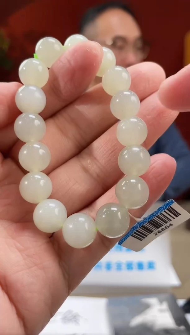 【闪购商品】定制和田玉多样性发货拍一发一