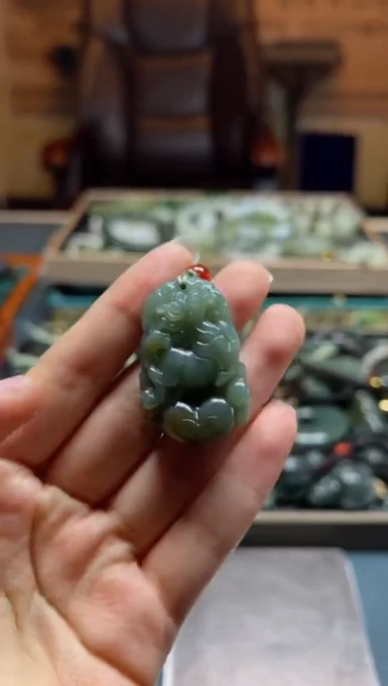 颈饰未镶嵌和田玉拍一发一