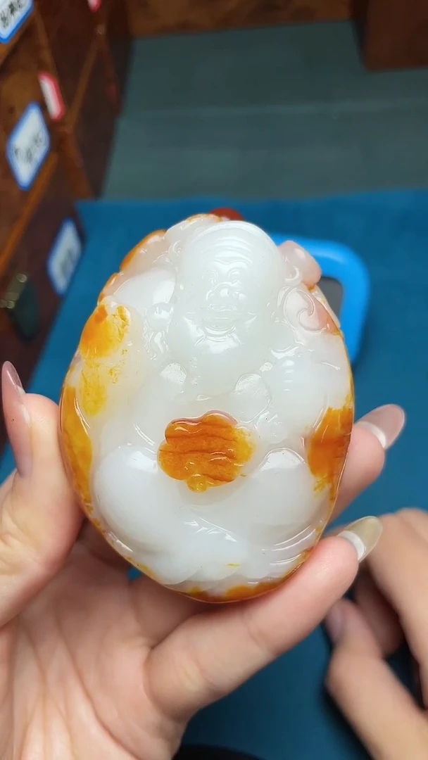 和田玉未镶嵌把件和田玉