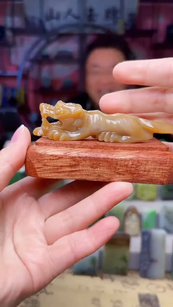 未镶嵌和田玉摆件111