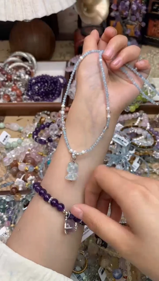 海蓝宝石颈饰未镶嵌422