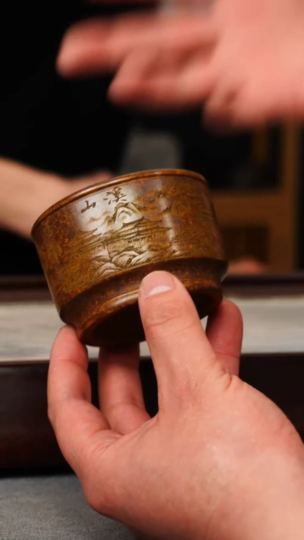【闪购商品】紫砂茶壶龙骨金砂 山水杯