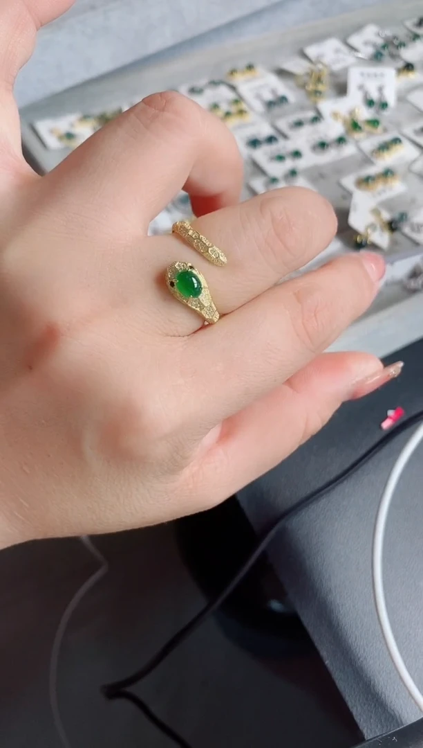 【闪购商品】翡翠戒指银S925镶嵌1212